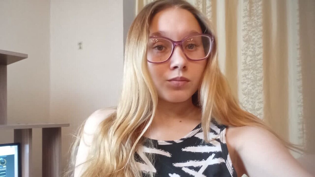AlisaVilnes Free Naked Private