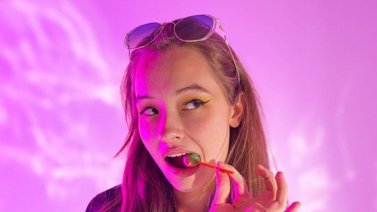 AnikaNavaro Free Naked Private