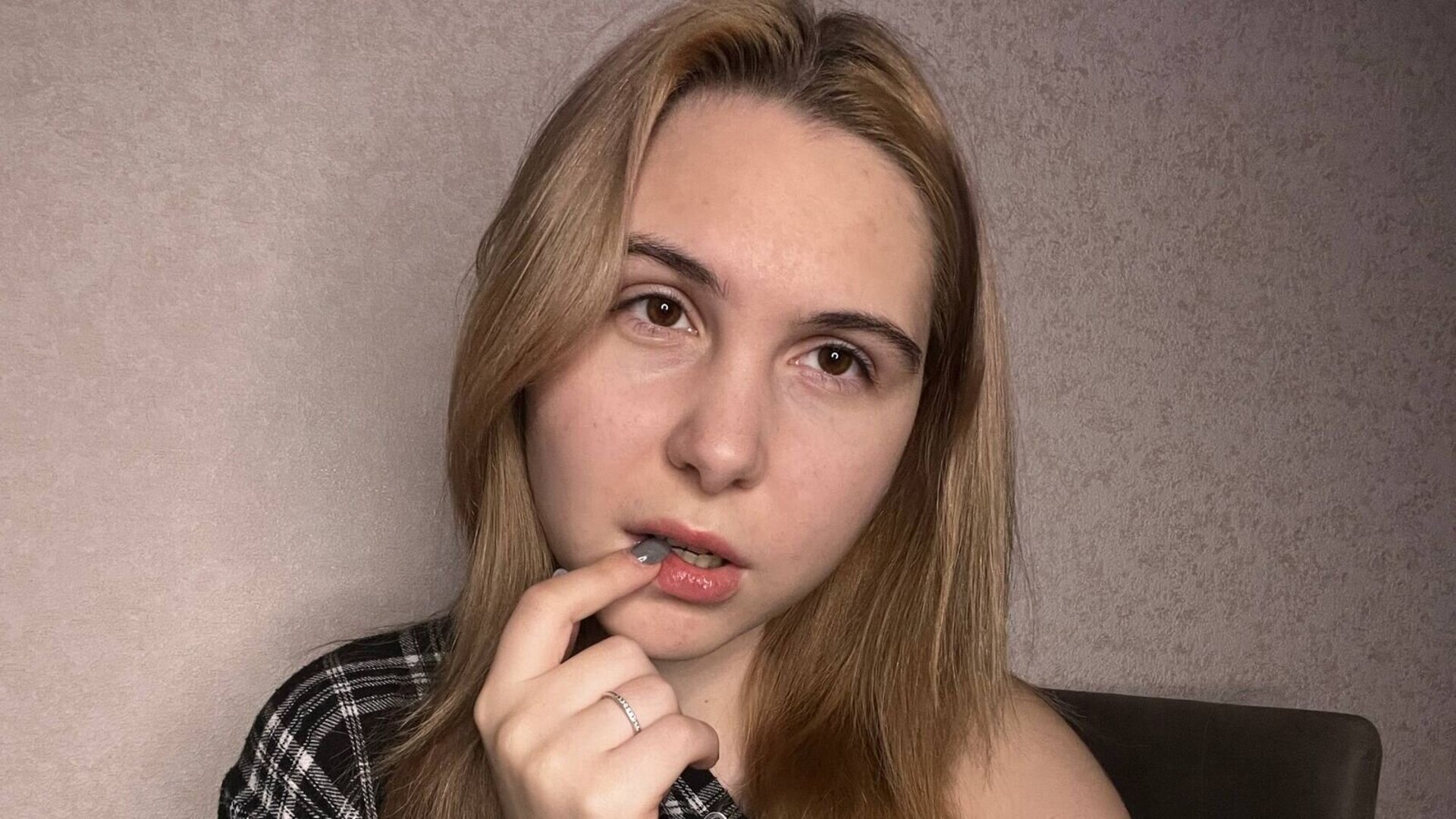 ArdellaBisom Free Naked Private