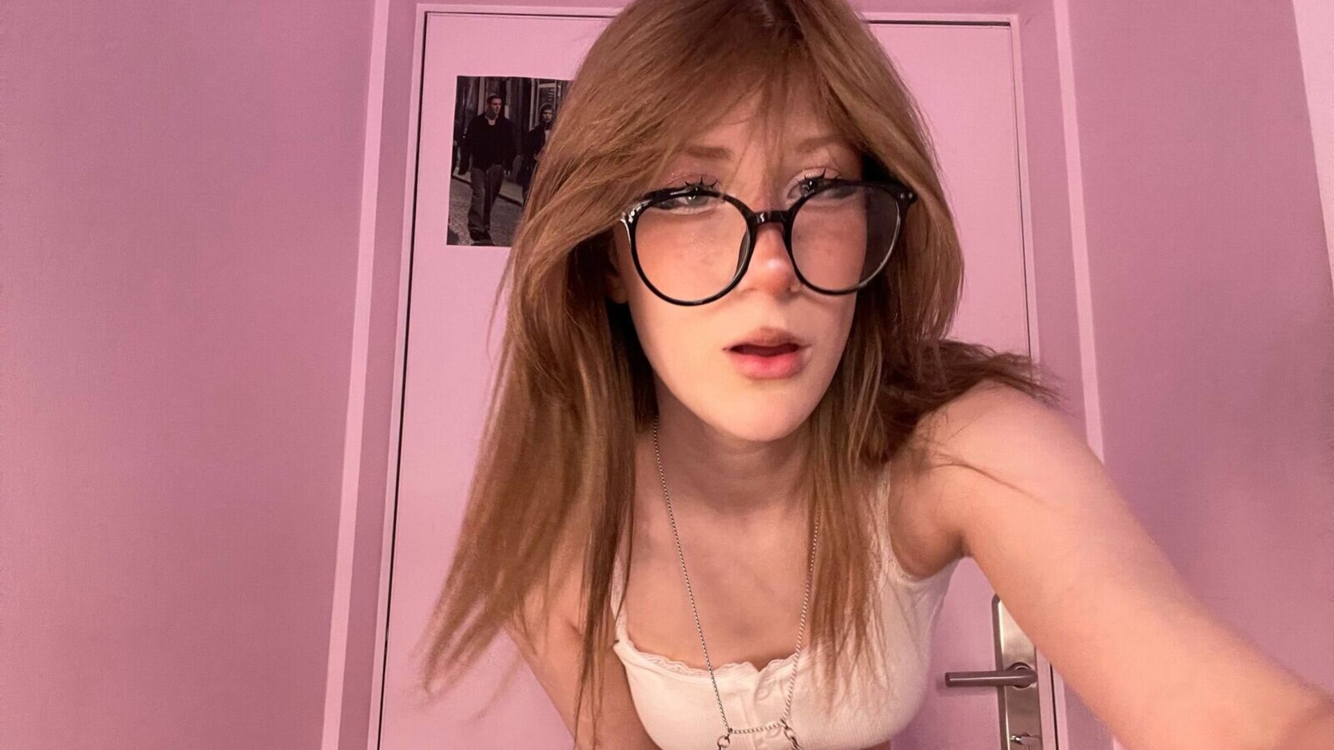 ElvessaAura Free Naked Private