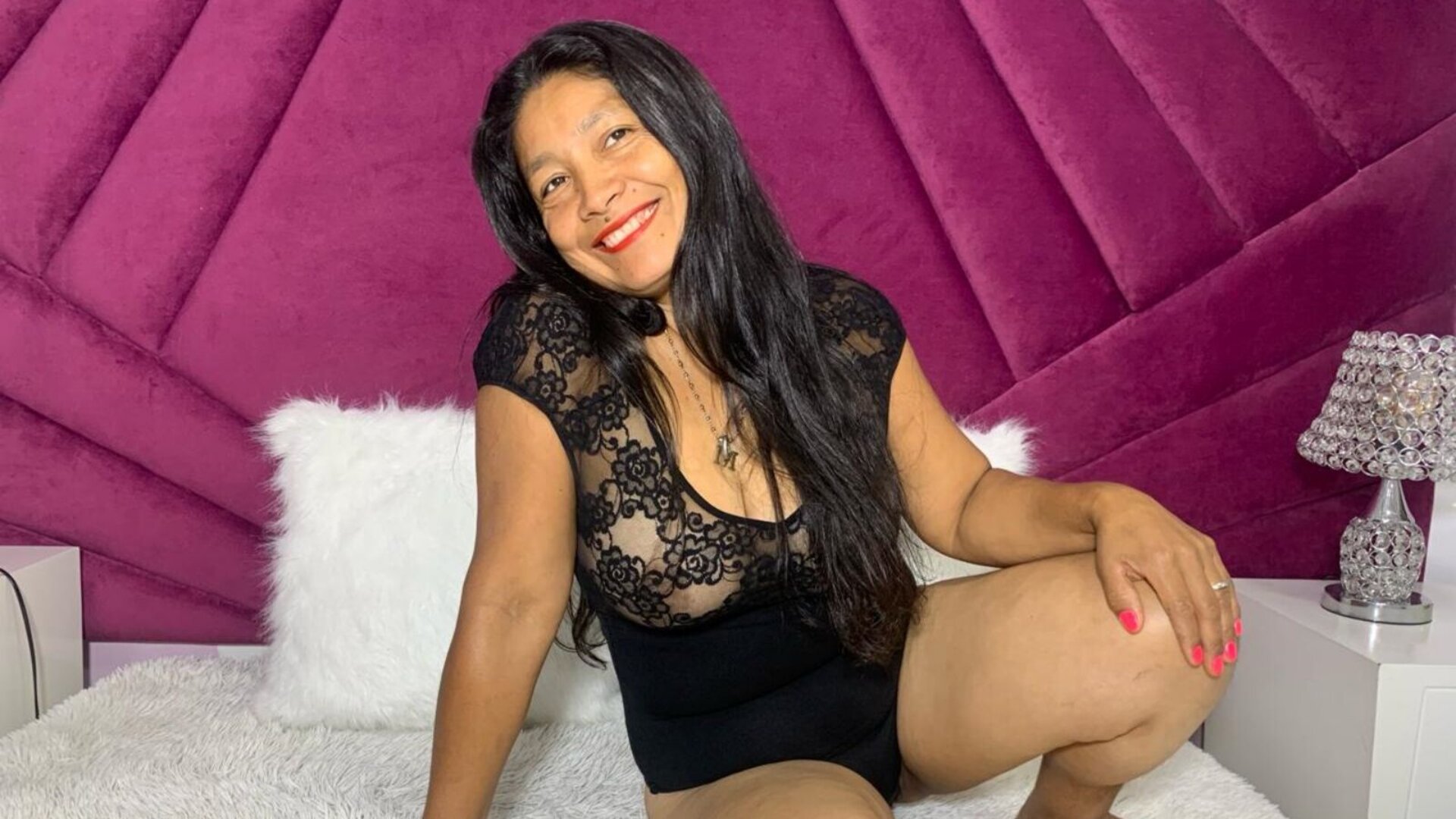 LinaThous Free Naked Private