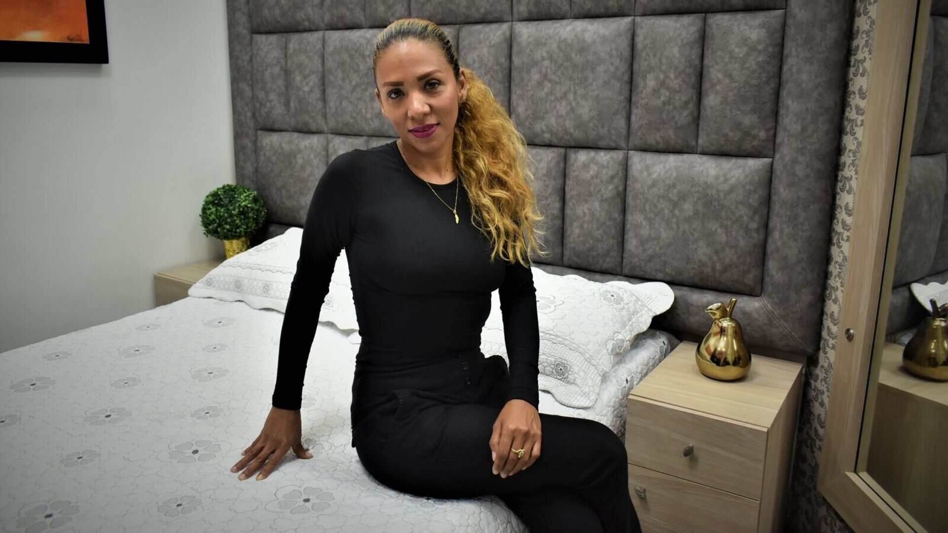 PaulaTeylor Free Naked Private