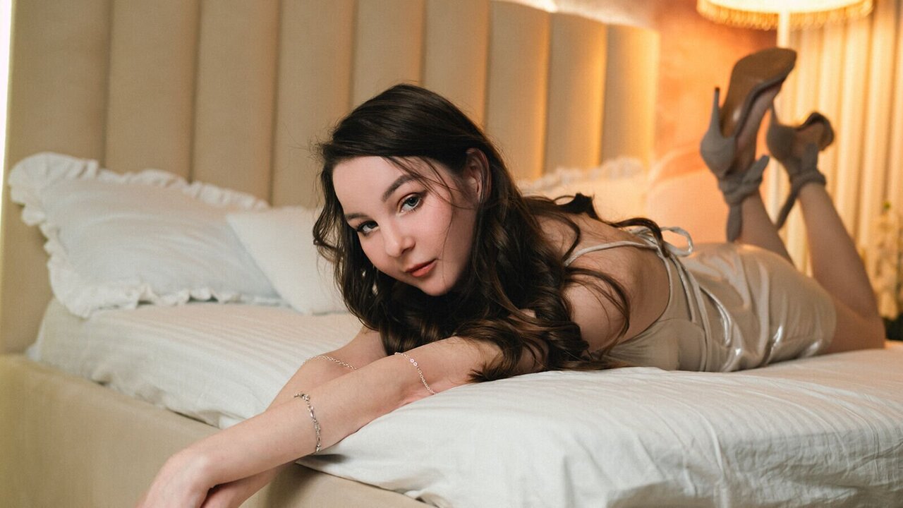 PollyGlen Free Naked Private