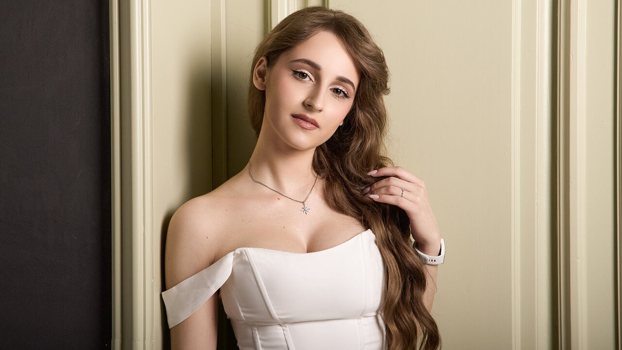 TaraKeats Free Naked Private