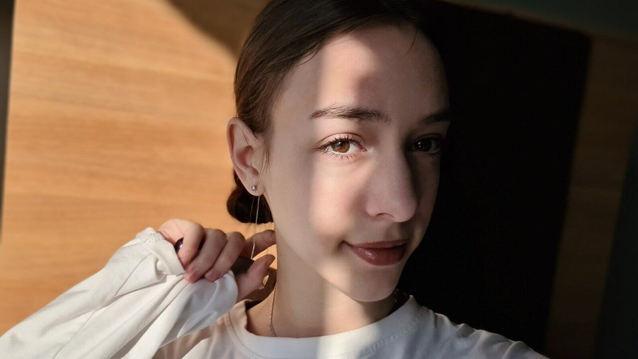 ValdaBecher Free Naked Private